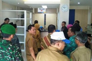 Peresmian kantor kas Bank bjb Ciwaru.
